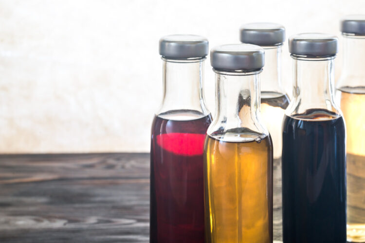Recette de vinaigre de noix : fabrication maison