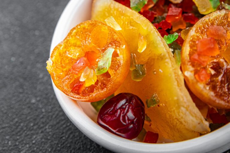 Des fruits confits de couleurs vives